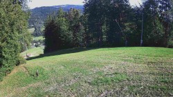 Prostřední část sjezdovky a snowpark