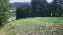 Prostřední část sjezdovky a snowpark