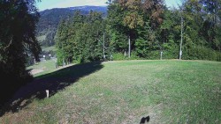 Prostřední část sjezdovky a snowpark