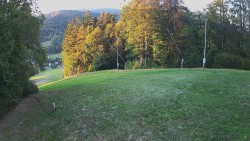 The middle section of the ski slope and the snowpark