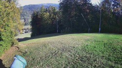 Prostřední část sjezdovky a snowpark