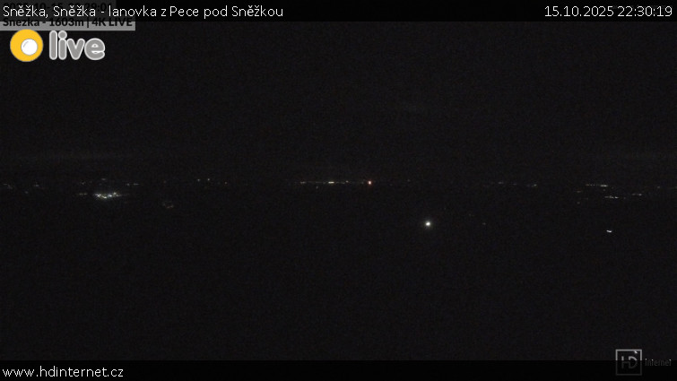 Sněžka - Sněžka - lanovka z Pece pod Sněžkou - 15.10.2025 v 22:30 Sněžka - Sněžka - lanovka z Pece pod Sněžkou - 15.10.2025 v 22:30
