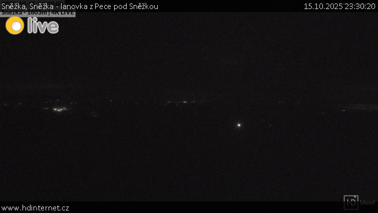 Sněžka - Sněžka - lanovka z Pece pod Sněžkou - 15.10.2025 v 23:30 Sněžka - Sněžka - lanovka z Pece pod Sněžkou - 15.10.2025 v 23:30