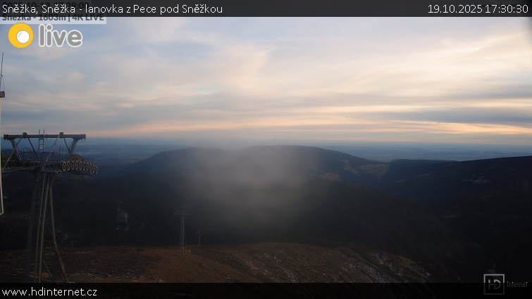 Sněžka - Sněžka - lanovka z Pece pod Sněžkou - 19.10.2025 v 17:30 Sněžka - Sněžka - lanovka z Pece pod Sněžkou - 19.10.2025 v 17:30