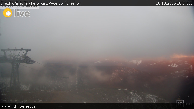 Sněžka - Sněžka - lanovka z Pece pod Sněžkou - 30.10.2025 v 16:30 Sněžka - Sněžka - lanovka z Pece pod Sněžkou - 30.10.2025 v 16:30