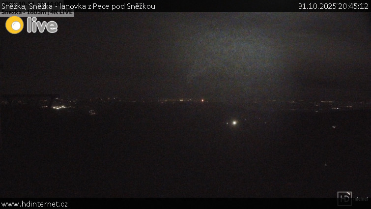 Sněžka - Sněžka - lanovka z Pece pod Sněžkou - 31.10.2025 v 20:45 Sněžka - Sněžka - lanovka z Pece pod Sněžkou - 31.10.2025 v 20:45