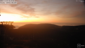 Sněžka - Sněžka - lanovka z Pece pod Sněžkou - 5.11.2025 v 06:30 Sněžka - Sněžka - lanovka z Pece pod Sněžkou - 5.11.2025 v 06:30