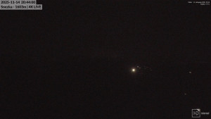 Sněžka - Sněžka - lanovka z Pece pod Sněžkou - 14.11.2025 v 20:45 Sněžka - Sněžka - lanovka z Pece pod Sněžkou - 14.11.2025 v 20:45