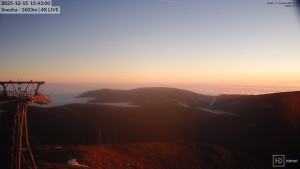 Sněžka - Sněžka - lanovka z Pece pod Sněžkou - 15.12.2025 v 15:45 Sněžka - Sněžka - lanovka z Pece pod Sněžkou - 15.12.2025 v 15:45