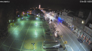 Město Vrchlabí - Náměstí T. G. Masaryka - 3.11.2025 v 04:45 Město Vrchlabí - Náměstí T. G. Masaryka - 3.11.2025 v 04:45