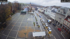 Město Vrchlabí - Náměstí T. G. Masaryka - 3.11.2025 v 07:31 Město Vrchlabí - Náměstí T. G. Masaryka - 3.11.2025 v 07:31