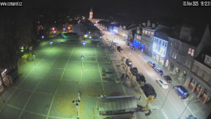 Město Vrchlabí - Náměstí T. G. Masaryka - 3.11.2025 v 19:31 Město Vrchlabí - Náměstí T. G. Masaryka - 3.11.2025 v 19:31