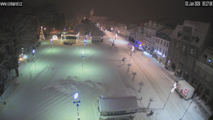 Město Vrchlabí - Náměstí T. G. Masaryka - 2.1.2026 v 05:45 Město Vrchlabí - Náměstí T. G. Masaryka - 2.1.2026 v 05:45