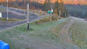 Skiareál Troják - Otočná kamera, svah A - 5.11.2024 v 07:00 Skiareál Troják - Otočná kamera, svah A - 5.11.2024 v 07:00