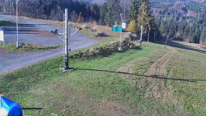 Skiareál Troják - Otočná kamera, svah A - 5.11.2024 v 12:00 Skiareál Troják - Otočná kamera, svah A - 5.11.2024 v 12:00