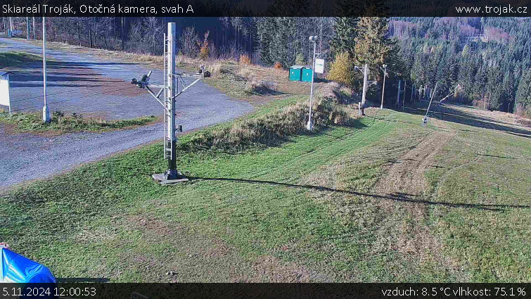 Skiareál Troják - Otočná kamera, svah A - 5.11.2024 v 12:00 Skiareál Troják - Otočná kamera, svah A - 5.11.2024 v 12:00