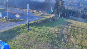 Skiareál Troják - Otočná kamera, svah A - 5.11.2024 v 15:00 Skiareál Troják - Otočná kamera, svah A - 5.11.2024 v 15:00