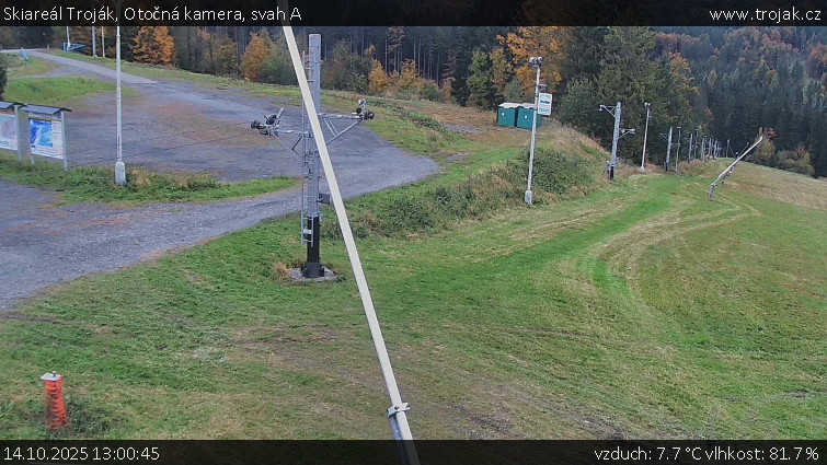 Skiareál Troják - Otočná kamera, svah A - 14.10.2025 v 13:00 Skiareál Troják - Otočná kamera, svah A - 14.10.2025 v 13:00