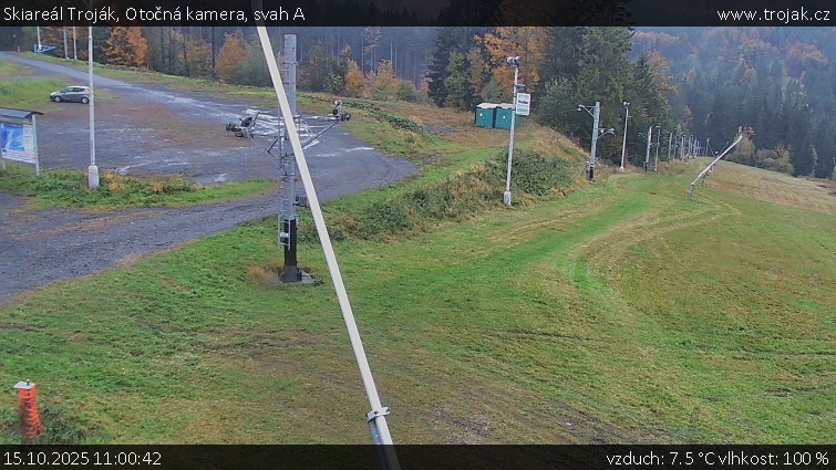 Skiareál Troják - Otočná kamera, svah A - 15.10.2025 v 11:00 Skiareál Troják - Otočná kamera, svah A - 15.10.2025 v 11:00