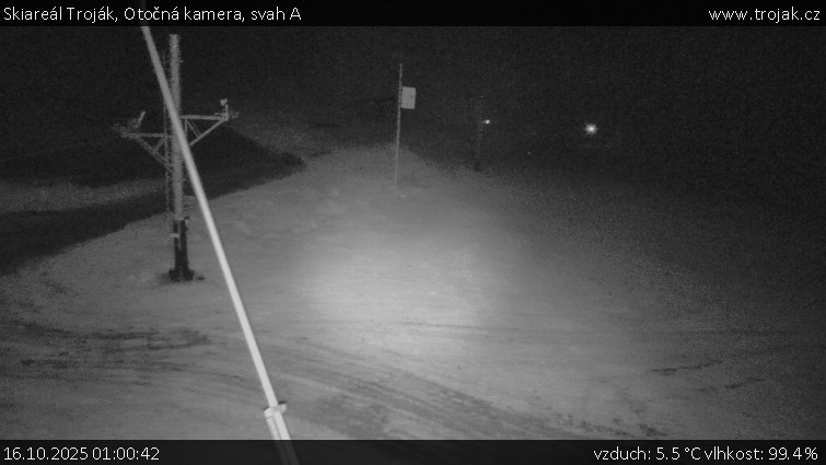 Skiareál Troják - Otočná kamera, svah A - 16.10.2025 v 01:00 Skiareál Troják - Otočná kamera, svah A - 16.10.2025 v 01:00