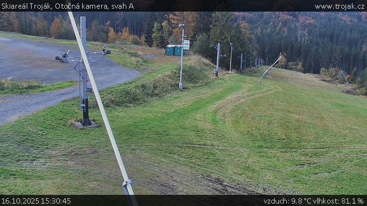 Skiareál Troják - Otočná kamera, svah A - 16.10.2025 v 15:30 Skiareál Troják - Otočná kamera, svah A - 16.10.2025 v 15:30