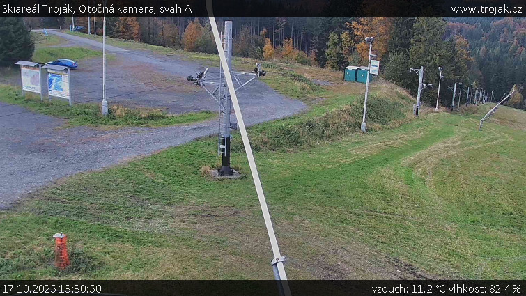Skiareál Troják - Otočná kamera, svah A - 17.10.2025 v 13:30 Skiareál Troják - Otočná kamera, svah A - 17.10.2025 v 13:30