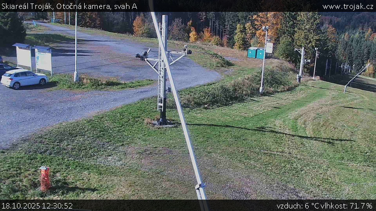 Skiareál Troják - Otočná kamera, svah A - 18.10.2025 v 12:30 Skiareál Troják - Otočná kamera, svah A - 18.10.2025 v 12:30