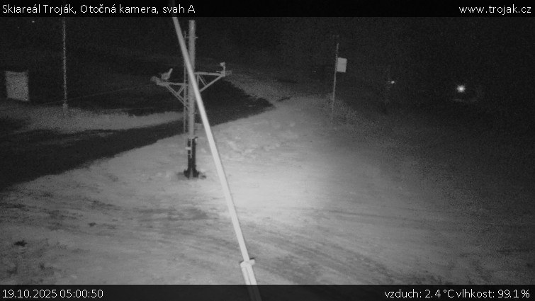 Skiareál Troják - Otočná kamera, svah A - 19.10.2025 v 05:00 Skiareál Troják - Otočná kamera, svah A - 19.10.2025 v 05:00