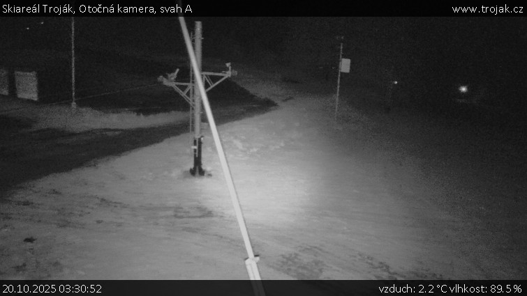 Skiareál Troják - Otočná kamera, svah A - 20.10.2025 v 03:30 Skiareál Troják - Otočná kamera, svah A - 20.10.2025 v 03:30