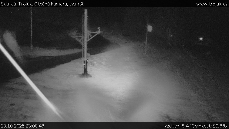 Skiareál Troják - Otočná kamera, svah A - 23.10.2025 v 23:00 Skiareál Troják - Otočná kamera, svah A - 23.10.2025 v 23:00