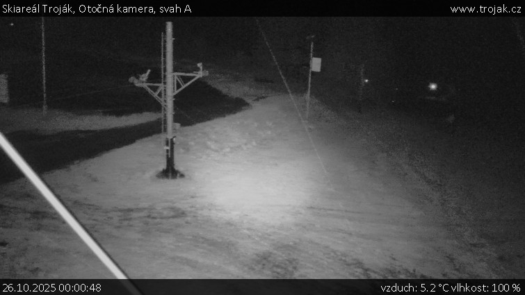 Skiareál Troják - Otočná kamera, svah A - 26.10.2025 v 00:00 Skiareál Troják - Otočná kamera, svah A - 26.10.2025 v 00:00
