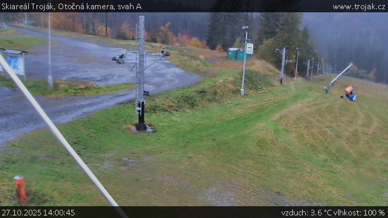 Skiareál Troják - Otočná kamera, svah A - 27.10.2025 v 14:00 Skiareál Troják - Otočná kamera, svah A - 27.10.2025 v 14:00