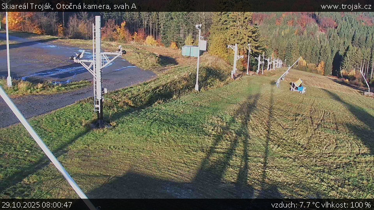 Skiareál Troják - Otočná kamera, svah A - 29.10.2025 v 08:00 Skiareál Troják - Otočná kamera, svah A - 29.10.2025 v 08:00