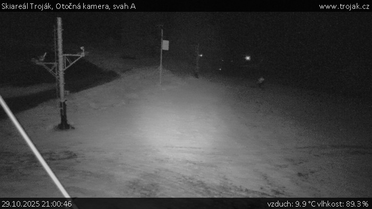 Skiareál Troják - Otočná kamera, svah A - 29.10.2025 v 21:00 Skiareál Troják - Otočná kamera, svah A - 29.10.2025 v 21:00