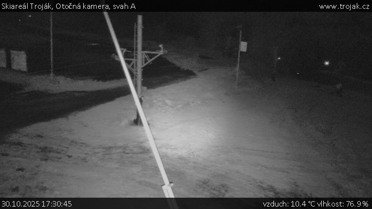 Skiareál Troják - Otočná kamera, svah A - 30.10.2025 v 17:30 Skiareál Troják - Otočná kamera, svah A - 30.10.2025 v 17:30
