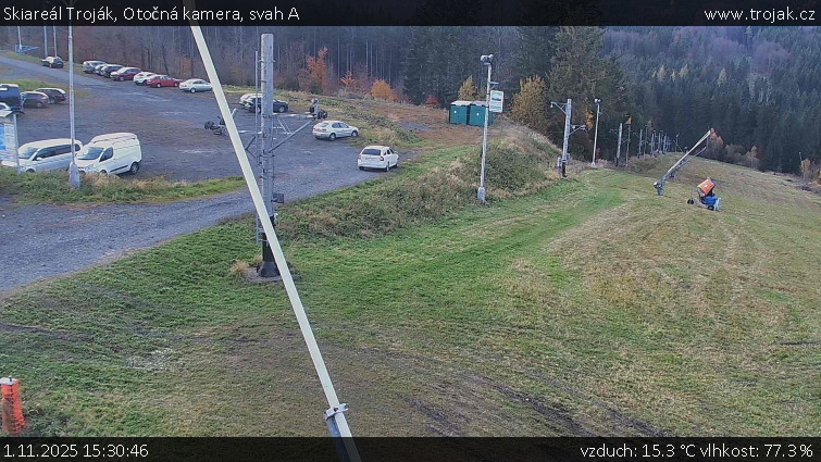 Skiareál Troják - Otočná kamera, svah A - 1.11.2025 v 15:30 Skiareál Troják - Otočná kamera, svah A - 1.11.2025 v 15:30