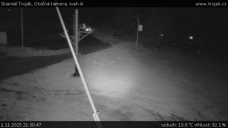 Skiareál Troják - Otočná kamera, svah A - 1.11.2025 v 21:30 Skiareál Troják - Otočná kamera, svah A - 1.11.2025 v 21:30