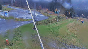 Skiareál Troják - Otočná kamera, svah A - 3.11.2025 v 11:30 Skiareál Troják - Otočná kamera, svah A - 3.11.2025 v 11:30