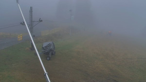 Skiareál Troják - Otočná kamera, svah A - 15.11.2025 v 09:00 Skiareál Troják - Otočná kamera, svah A - 15.11.2025 v 09:00