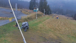 Skiareál Troják - Otočná kamera, svah A - 15.11.2025 v 13:30 Skiareál Troják - Otočná kamera, svah A - 15.11.2025 v 13:30