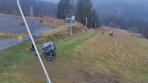 Skiareál Troják - Otočná kamera, svah A - 15.11.2025 v 14:30 Skiareál Troják - Otočná kamera, svah A - 15.11.2025 v 14:30