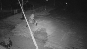 Skiareál Troják - Otočná kamera, svah A - 13.12.2025 v 02:30 Skiareál Troják - Otočná kamera, svah A - 13.12.2025 v 02:30