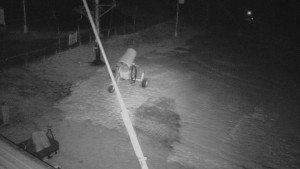 Skiareál Troják - Otočná kamera, svah A - 13.12.2025 v 05:00 Skiareál Troják - Otočná kamera, svah A - 13.12.2025 v 05:00