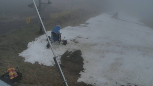 Skiareál Troják - Otočná kamera, svah A - 13.12.2025 v 09:30 Skiareál Troják - Otočná kamera, svah A - 13.12.2025 v 09:30