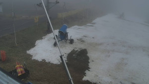 Skiareál Troják - Otočná kamera, svah A - 13.12.2025 v 11:00 Skiareál Troják - Otočná kamera, svah A - 13.12.2025 v 11:00