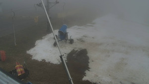 Skiareál Troják - Otočná kamera, svah A - 13.12.2025 v 13:30 Skiareál Troják - Otočná kamera, svah A - 13.12.2025 v 13:30