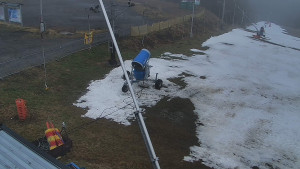 Skiareál Troják - Otočná kamera, svah A - 19.12.2025 v 10:00 Skiareál Troják - Otočná kamera, svah A - 19.12.2025 v 10:00