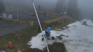 Skiareál Troják - Otočná kamera, svah A - 19.12.2025 v 13:01 Skiareál Troják - Otočná kamera, svah A - 19.12.2025 v 13:01