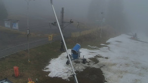 Skiareál Troják - Otočná kamera, svah A - 19.12.2025 v 14:00 Skiareál Troják - Otočná kamera, svah A - 19.12.2025 v 14:00