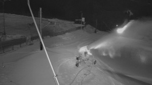 Skiareál Troják - Otočná kamera, svah A - 3.1.2026 v 01:00 Skiareál Troják - Otočná kamera, svah A - 3.1.2026 v 01:00